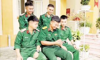 Nhóm Zalo "Đồng hành cùng chiến sĩ": “Sợi dây” gắn kết đơn vị  với hậu phương